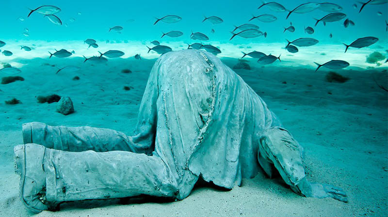 Underwater Sculpture by Jason de Caires Taylor submerged off the coast of Cancun, Mexico Photo: Jason de Caires Taylor